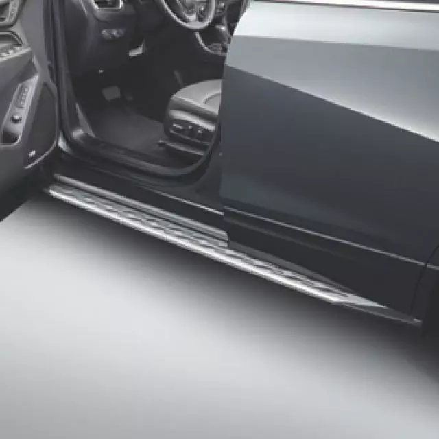 84245197 - Exterior: Running Board Step for Chevrolet: Equinox Image