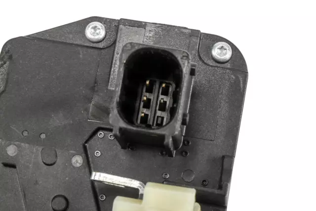 15816391 - Body: Latch for Hummer: H2 Image image