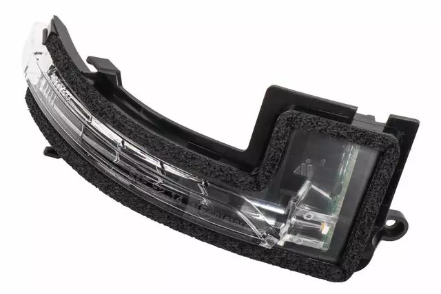 Passenger Side Rearview Mirror Turn Signal Lamp - GM (23463302)