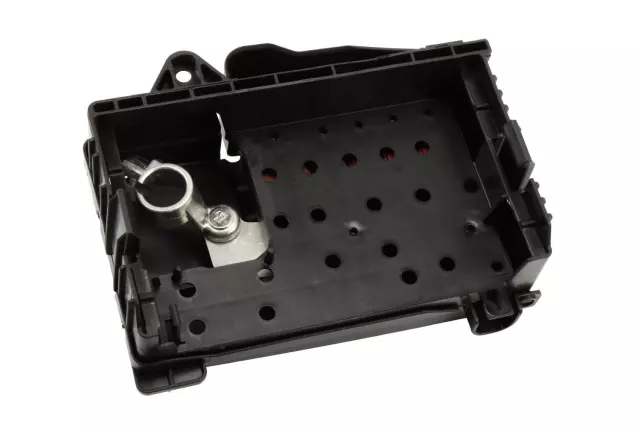 Fuse Block - GM (13368497)
