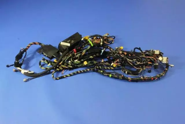 Harness - Mopar (68226033AE)