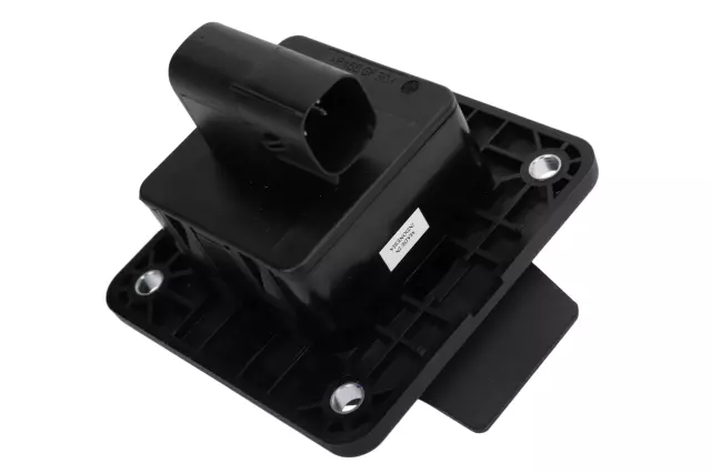 Power Outlet - GM (84430487)