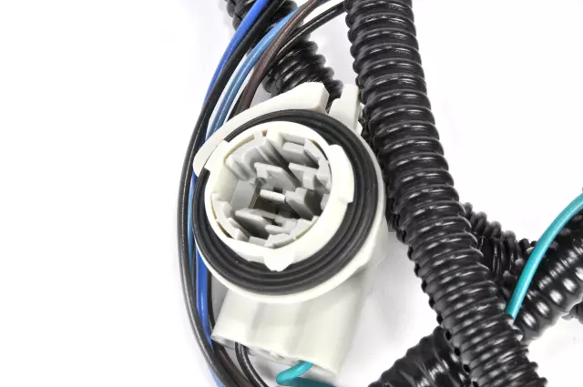 16532722 - Electrical: Harness for GMC: Sierra 1500, Sierra 1500 Classic, Sierra 1500 HD, Sierra 1500 HD Classic, Sierra 2500 HD, Sierra 2500 HD Classic, Sierra 3500, Sierra 3500 Classic, Sierra 3500 HD Image