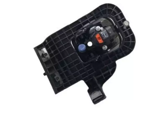 Fog Lamp Assembly - Ford (4L5Z-15200-BA)