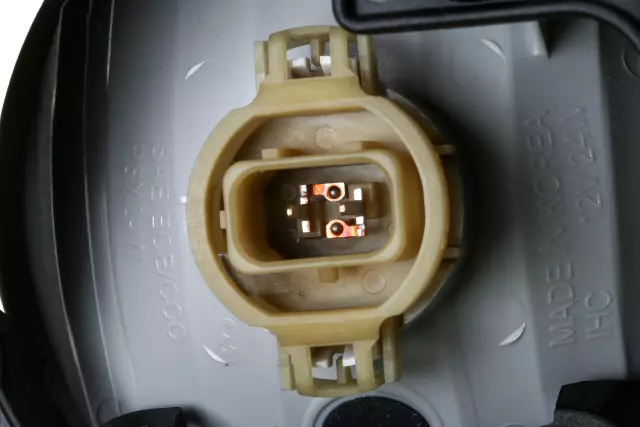 Front Passenger Side Fog Lamp - GM (42569807)