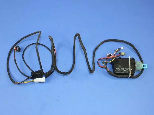 5133511AA - Body: Lock Actuator for Dodge: Sprinter 2500, Sprinter 3500 Image