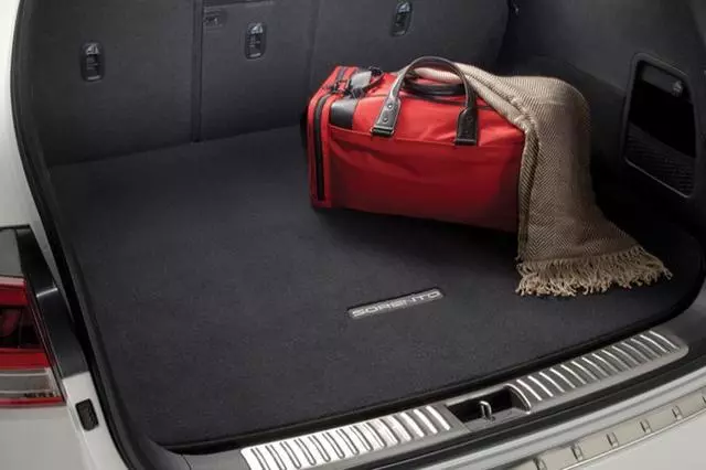 C6F12AC001 - Interior: Cargo Mat for Kia: Sorento Image