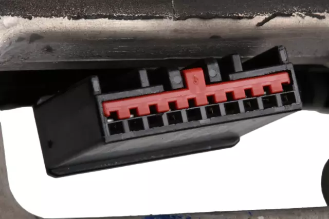 84414057 - Steering: Steering Wheel for Chevrolet: Suburban, Tahoe | GMC: Yukon, Yukon XL Image