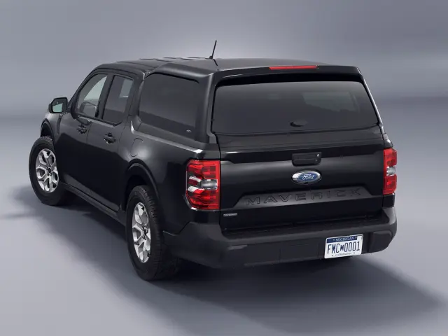 VNZ6Z99501A42AB - Exterior: Absolute Black Snugtop Sport Bed Cap for Ford: Maverick Image