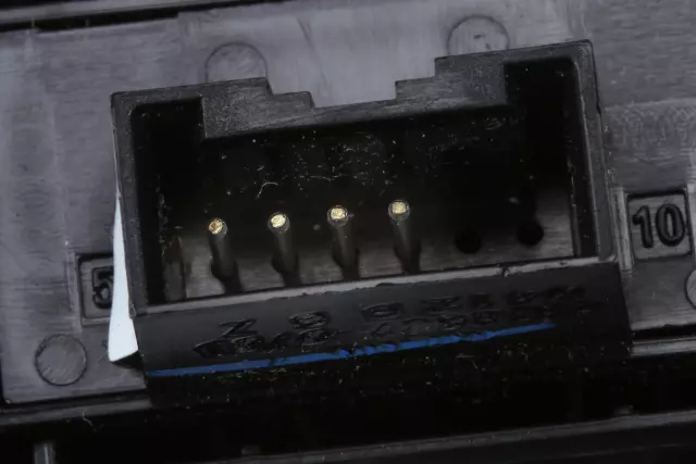 Passenger Seat Heater Switch Cover in Ebony with Switch - GM (20899500)