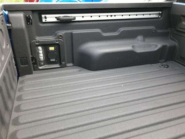 NZ6Z9955200A - Exterior: Cargo Management System Kit for Ford: Maverick Image