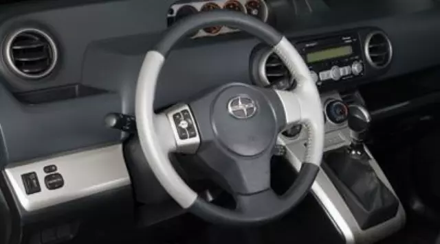 Steering Wheel - Toyota (08460-21810)