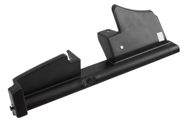 Driver Side Upper Radiator Air Baffle - GM (23195908)