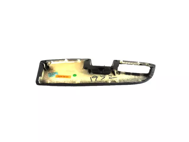 Front Door Trim Armrest, Right - Mopar (6GF56LS5AA)