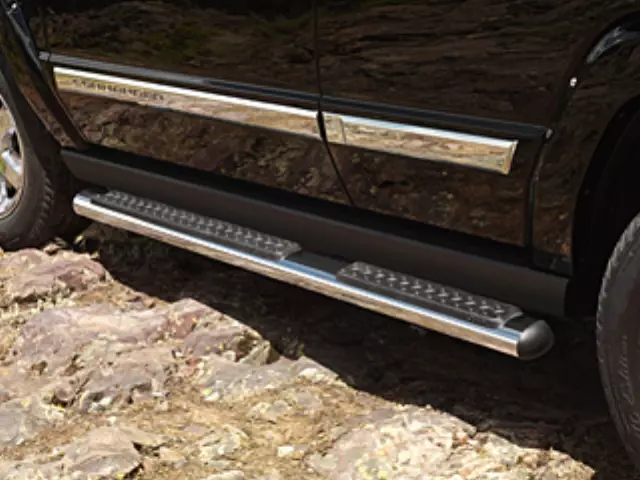 Step Kit - Mopar (82209872AE)
