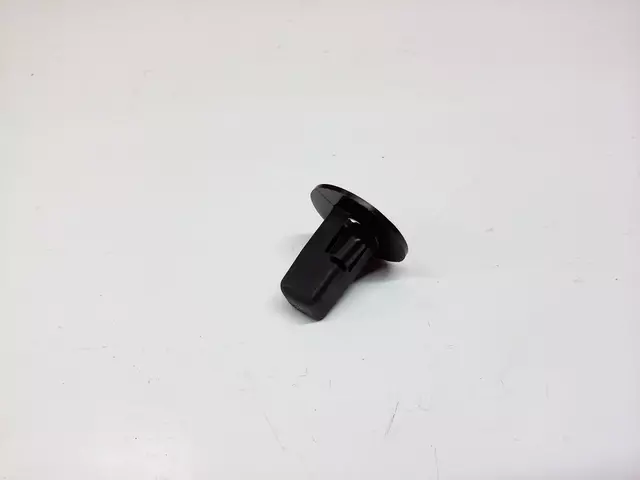 9018906013 - Body: Fender Liner Retainer for Lexus: CT200h, ES350, HS250h, IS300 Image