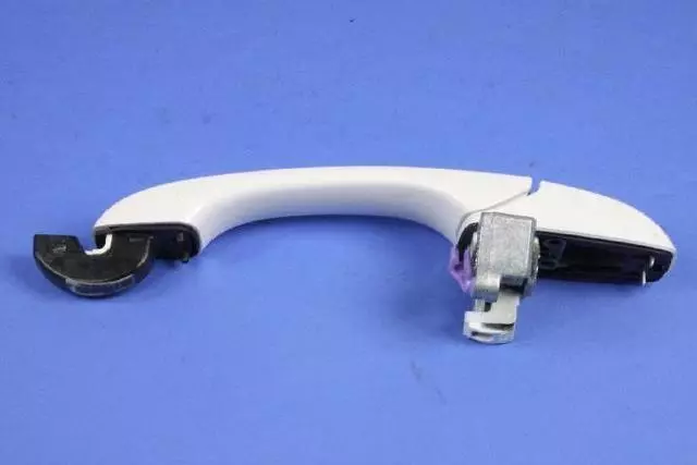Exterior Door Handle, Right - Mopar (1NA54SW1AF)