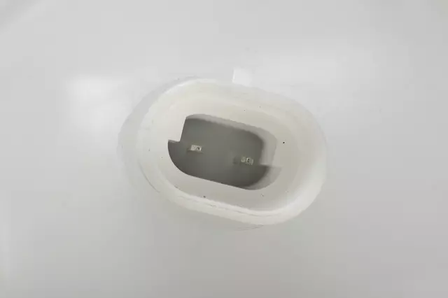 OEM NEW GM 06-16 Chevrolet Savana Radiator Coolant Recovery Reservoir 22892637 - GM (22892637)