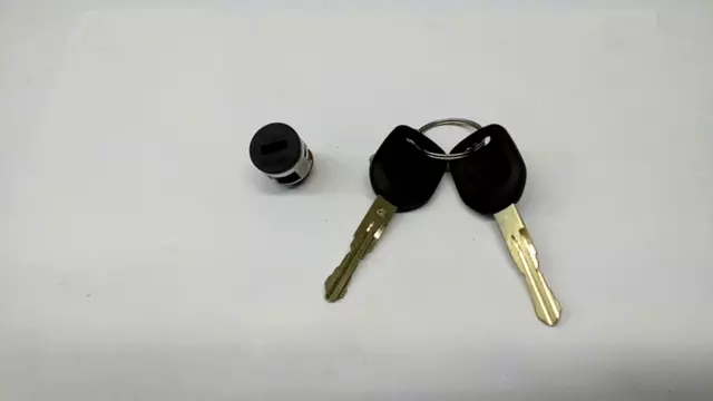 57494FC030 - Body: Cylinder &amp; Keys for Subaru Image