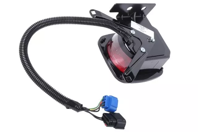 Rear Driver Side Stop Lamp - GM (22906952)