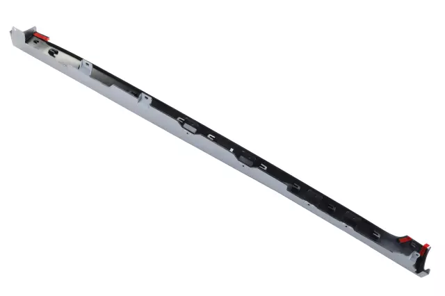 Primed Passenger Side Rocker Panel Molding - GM (95391486)