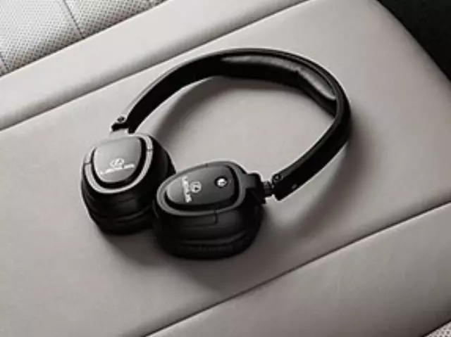 Wireless Headphone - Dual Channel - 1 Piece - Lexus (pt92260160)