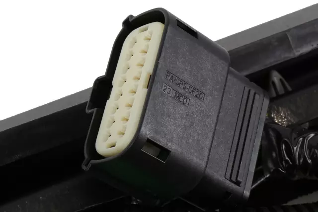 Bright Chrome Rear Bumper Impact Bar - GM (84077959)