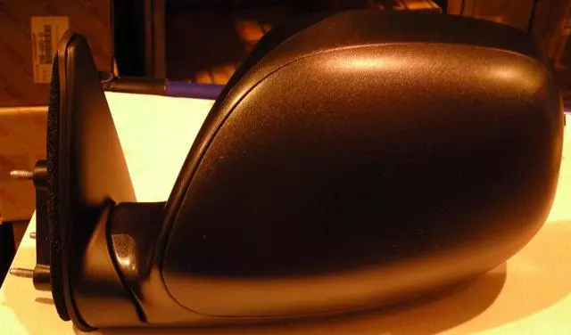 2000-2006 Toyota Tundra - Mirror Left - Toyota (87940-0C030)