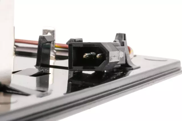 Driver Side Door Mirror Kit with Cover and Bolts - GM (15933017)