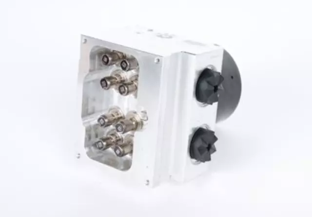 20927956 - Electrical: Pressure Valve for Chevrolet: Silverado 2500 HD, Silverado 3500 HD | GMC: Sierra 2500 HD, Sierra 3500 HD Image