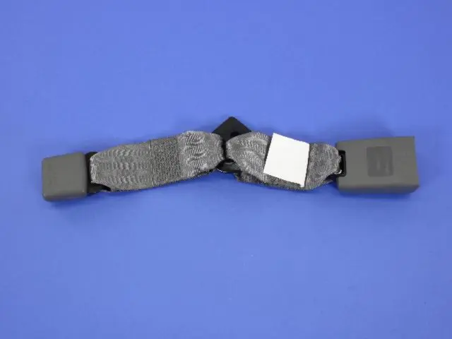 Rear Inner Seat Belt, Right - Mopar (ZV931DAAB)