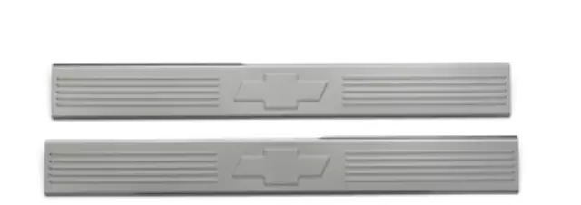 17802518 - Exterior: Door Sill Plate Kit for Chevrolet: Silverado 1500, Silverado 1500 Classic, Silverado 1500 HD, Silverado 1500 HD Classic, Silverado 2500, Silverado 2500 HD, Silverado 2500 HD Classic, Silverado 3500, Silverado 3500 Classic, Silverado 3500 HD Image