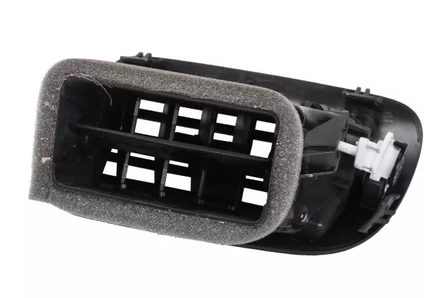 22878230 - Body: Air Outlet for Chevrolet: Volt Image