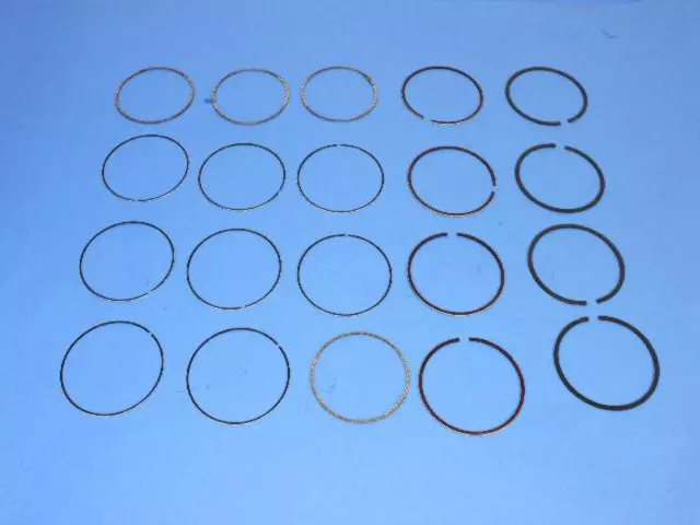 Genuine Alfa Romeo Ring Set Complete Engine - Alfa Romeo (5191424AA)