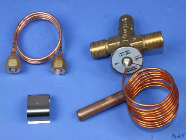 5138899AA - Air Conditioning &amp; Heater: A/c Expansion Valve for Mopar Image