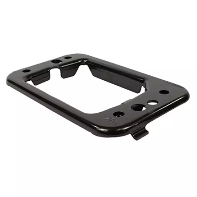 End Plate - Ford (AP3Z-58101B95-A)