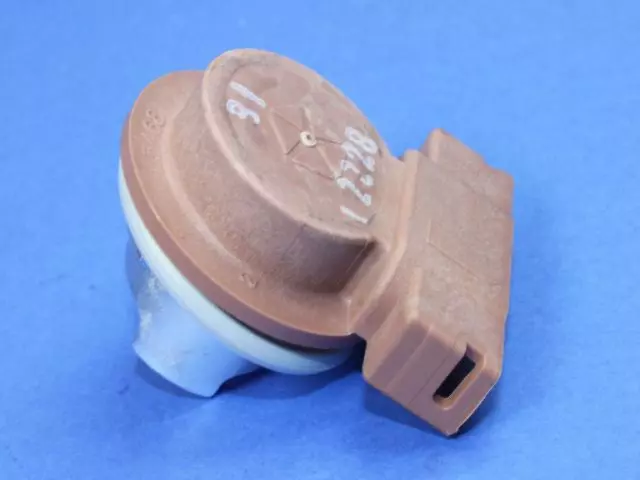 Park And Turn Signal Socket, Right & Left - Mopar (5303228)