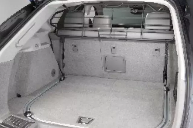 Rear Cargo Area Divider - GM (19170116)