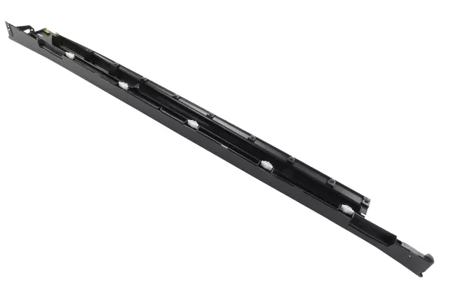 Primed Driver Side Rocker Panel Molding - GM (84060261)