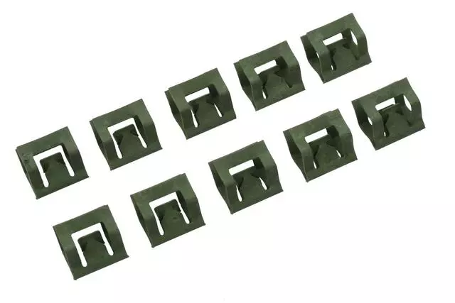 16754704 - : Clip-I/P Strg Col Opg Fil for Buick: LaCrosse, LeSabre | Cadillac: DeVille, SRX, XLR | Hummer: H2 | Oldsmobile: Alero | Pontiac: Bonneville, Sunfire | Saturn: Outlook, Sky Image