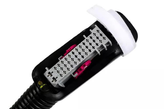 23171547 - Body: Wire Harness for Chevrolet: Silverado 1500, Silverado 2500 HD, Silverado 3500 HD | GMC: Sierra 1500, Sierra 2500 HD, Sierra 3500 HD Image