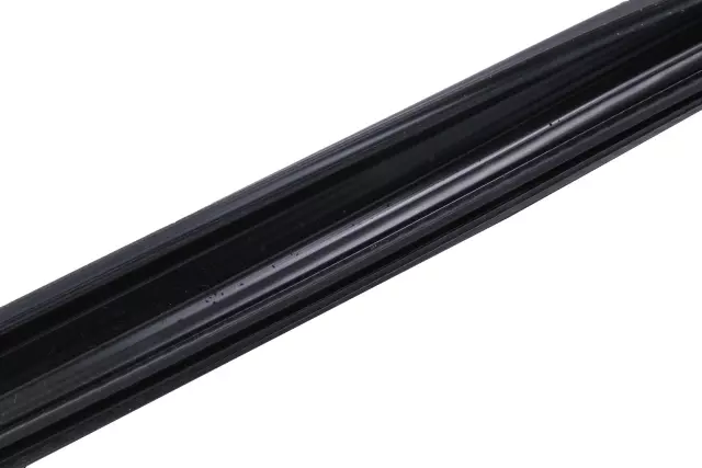 2002-2009 GM Upper Weather-Strip - GM (25775614)