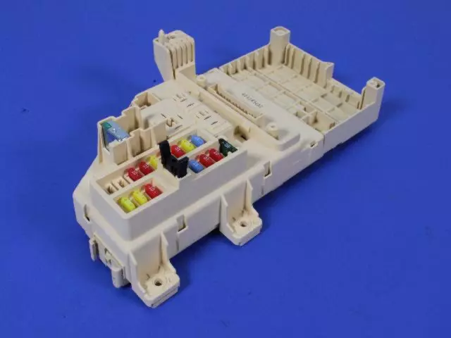 4759434AC - Electrical: Junction Block for Chrysler: Sebring | Dodge: Stratus Image