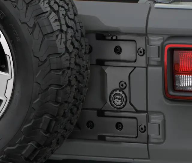 82215356AC - Carriers &amp; Cargo Hauling Accessories: Tailgate Reinforcement System for Mopar Image
