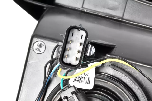 Passenger Side Headlamp - GM (22853028)