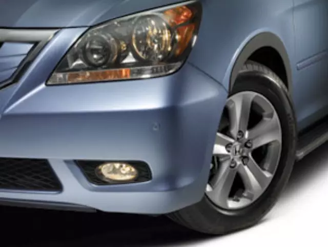 8V31SHJ100A - Exterior: Fog Lights for Honda: Odyssey Image