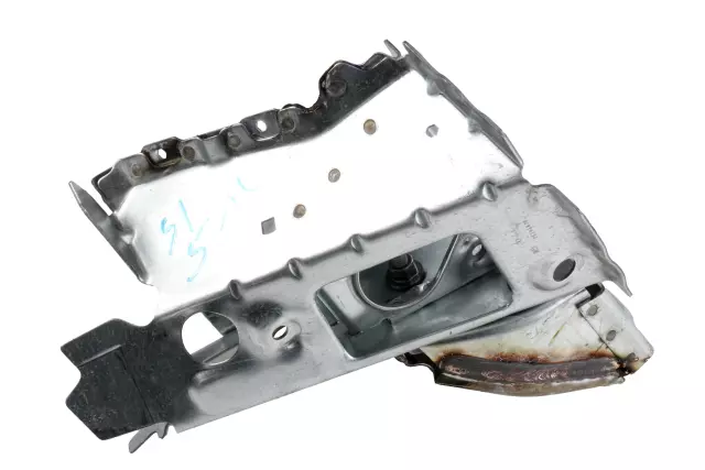 Front Driver Side Wheelhouse Panel Brace - GM (39088191)