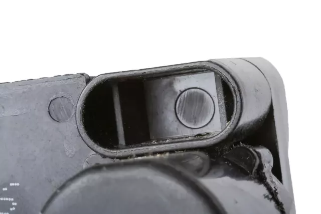 Passenger Side Rear Door Latch - GM (95390046)