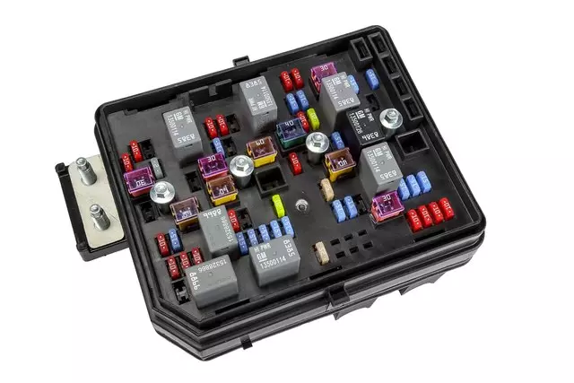 Accessory Wiring Junction Block - GM (23288145)