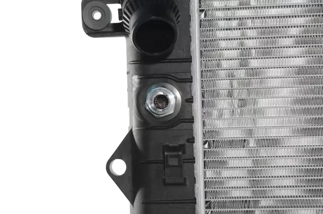 15914079 - : Radiator for Chevrolet: Silverado 2500 HD, Silverado 2500 HD Classic, Silverado 3500, Silverado 3500 Classic, Silverado 3500 HD | GMC: Sierra 2500 HD, Sierra 2500 HD Classic, Sierra 3500, Sierra 3500 Classic, Sierra 3500 HD Image